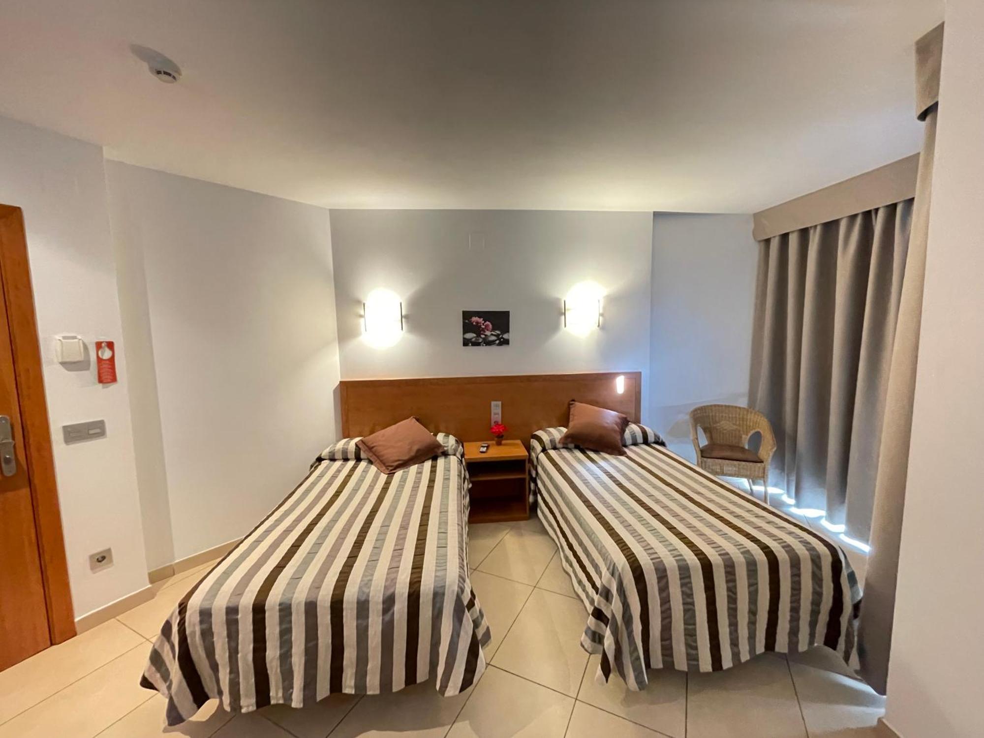 Hotel Avenida Morella Zewnętrze zdjęcie