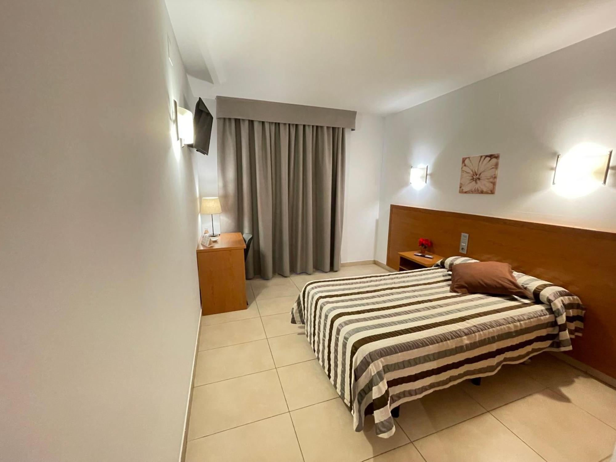 Hotel Avenida Morella Zewnętrze zdjęcie