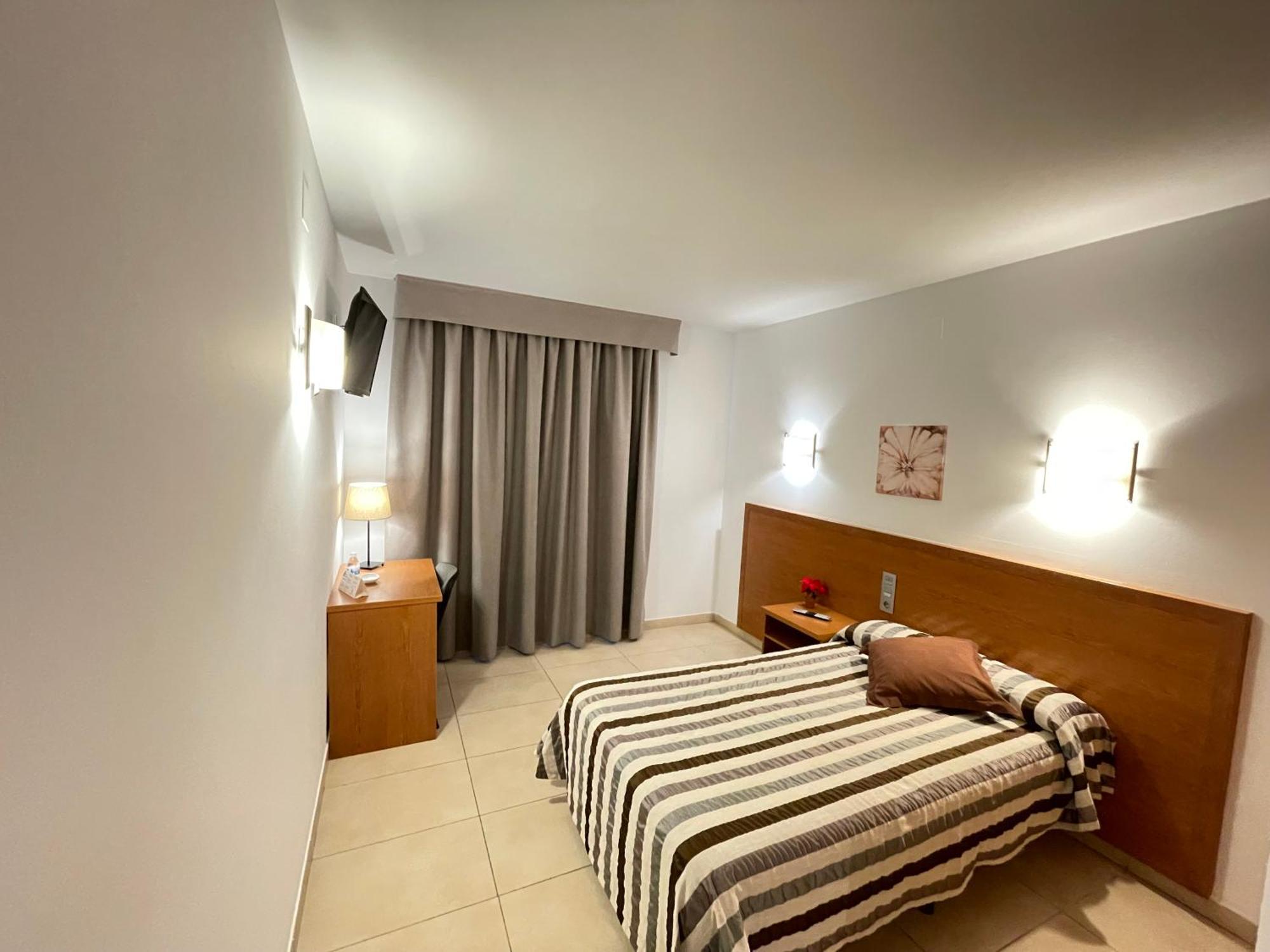 Hotel Avenida Morella Zewnętrze zdjęcie
